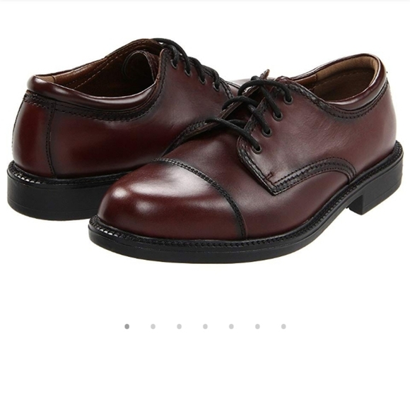Dockers Other - Docker Gordon Cap Toe Oxford size 10.5